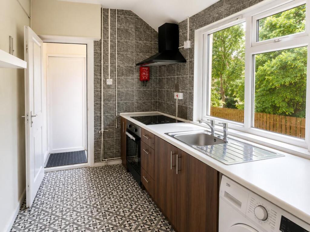 Main image of property: Cedar Road, Leicester, Leicester City