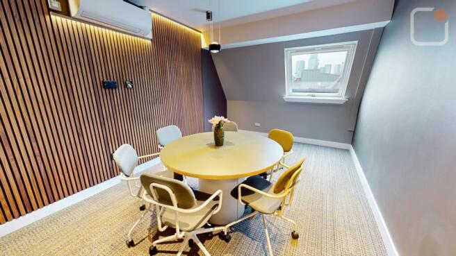 5th Floor - 101 Princess Street 18