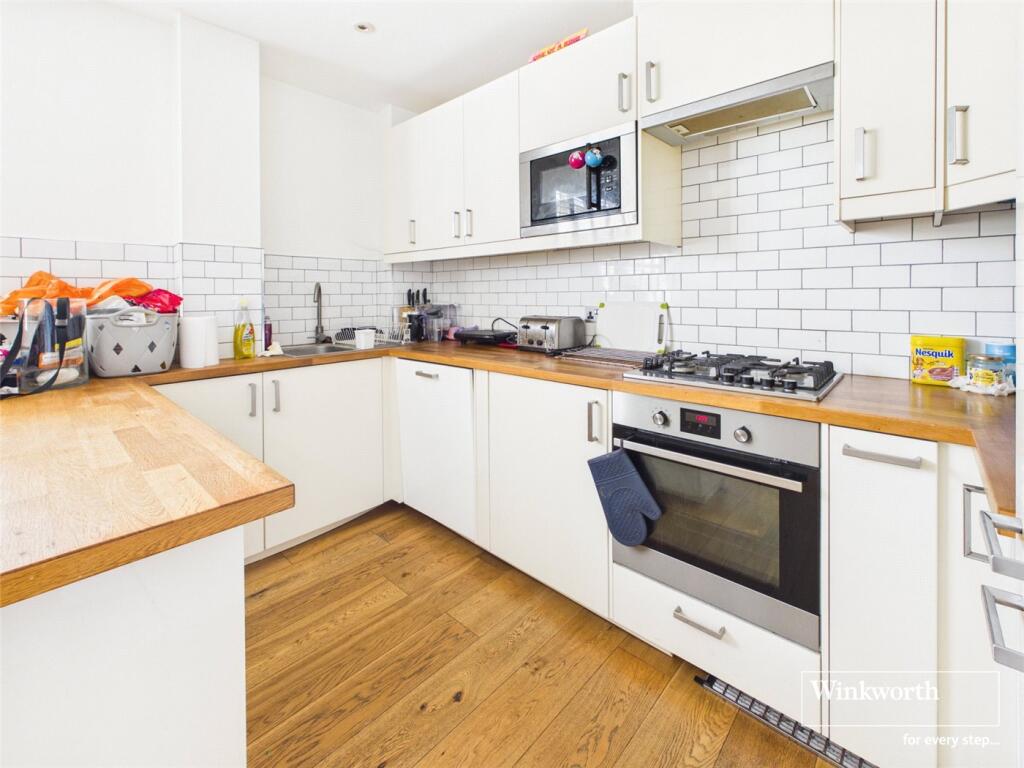 Main image of property: Sundial House, Carnegie Road, Newbury, Berkshire, RG14