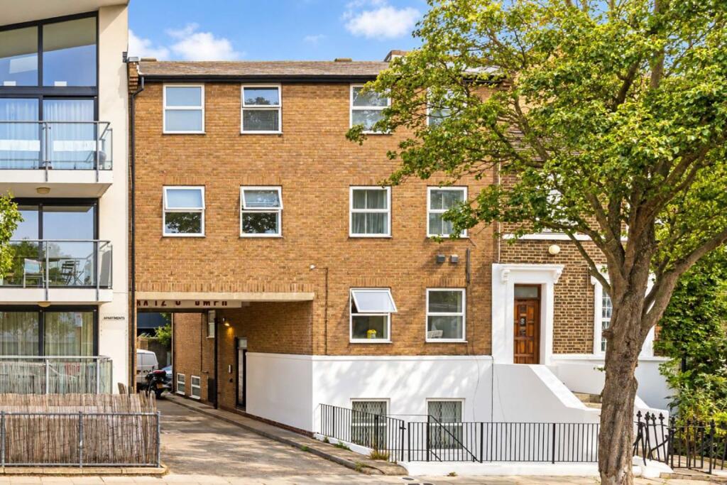 Main image of property: Latimer Road, North Kensington