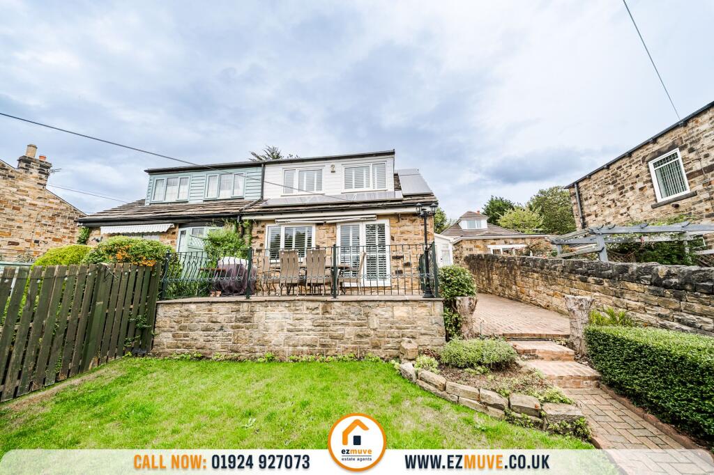 Main image of property: Crackenedge Lane, Dewsbury, WF13