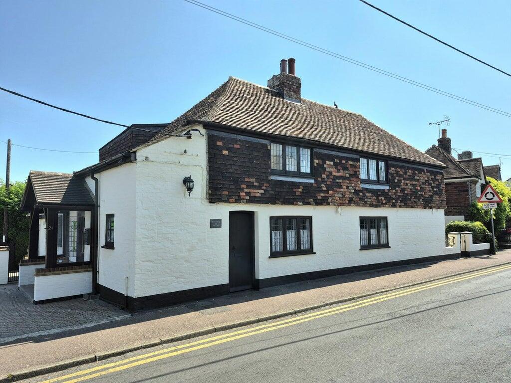 Main image of property: Willow Cottage, 24 Mill Road, Dymchurch, Romney Marsh, TN29 0NY