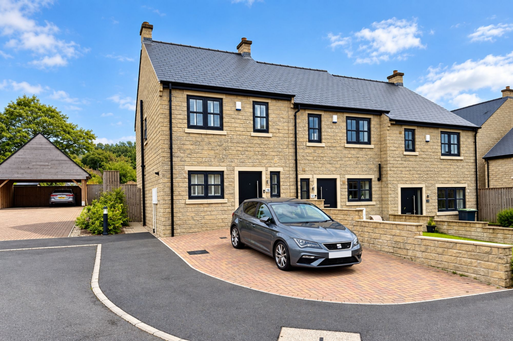Main image of property: Hawkshead Road, Glossop, SK13