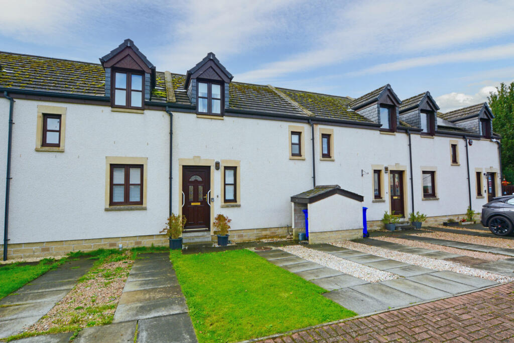 Main image of property: 16 Nursery Square, Minishant, KA19 8AJ