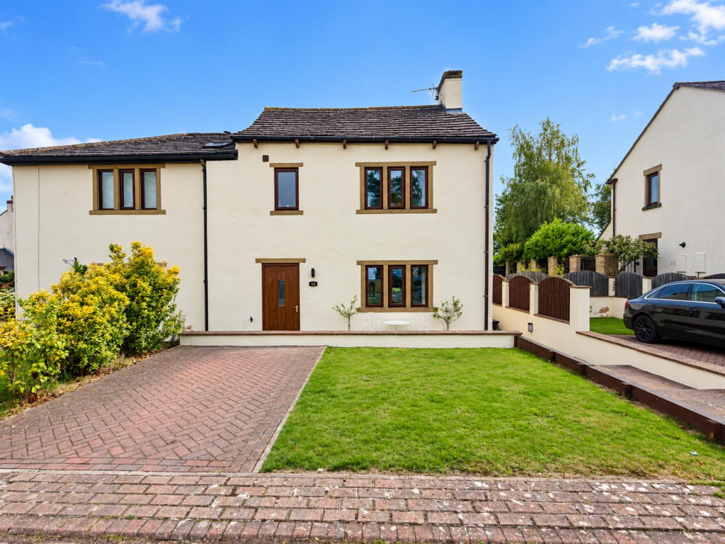Main image of property: Holme Farm Court, Leeds