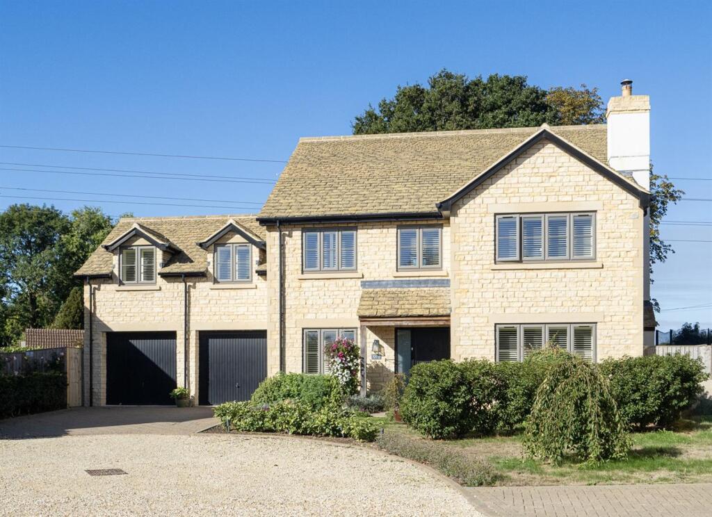 Main image of property: The Shearings, Sutton Benger, Chippenham