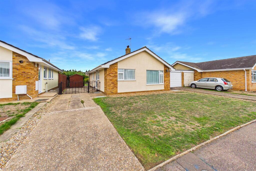 Main image of property: Maltings Drive, Harleston