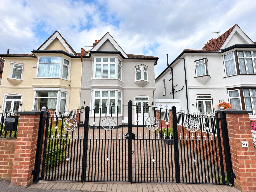 Main image of property: Newquay Road, London, SE6