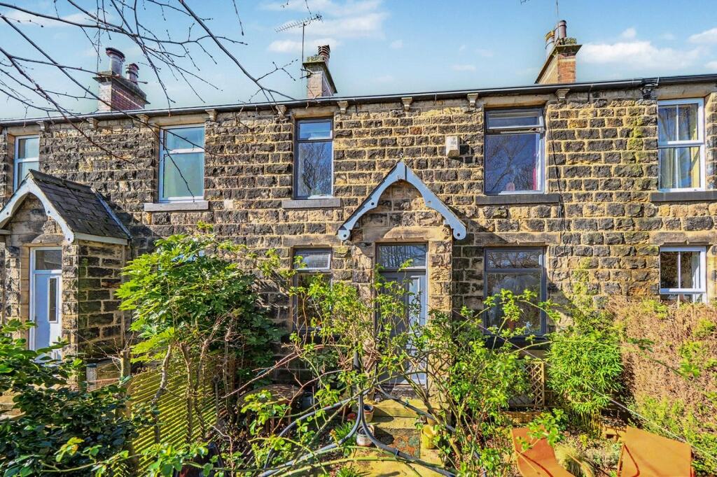Main image of property: Oakfield Terrace, Horsforth, Leeds, West Yorkshire