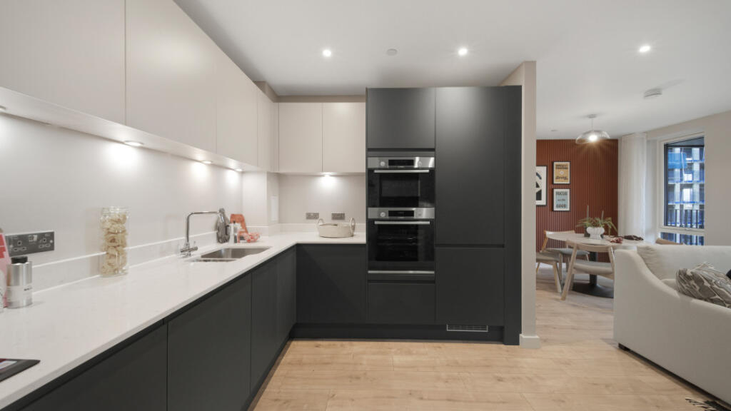 Main image of property: GLENGALL ROAD,
London,
SE15 6RZ