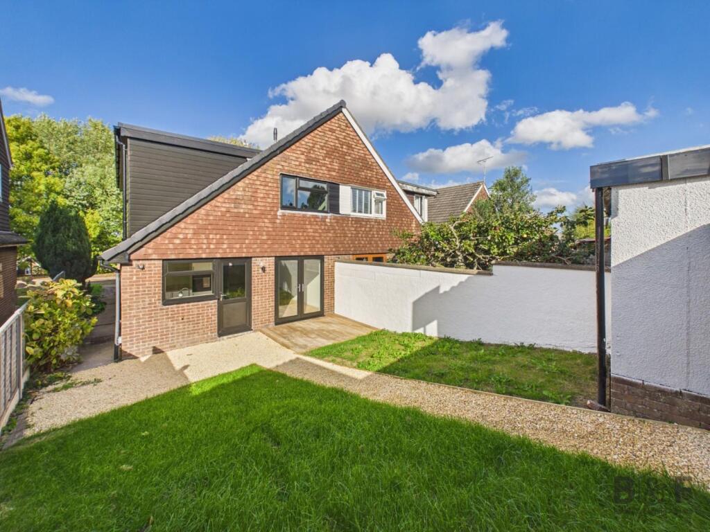 Main image of property: Hawthorn Close, Pucklechurch