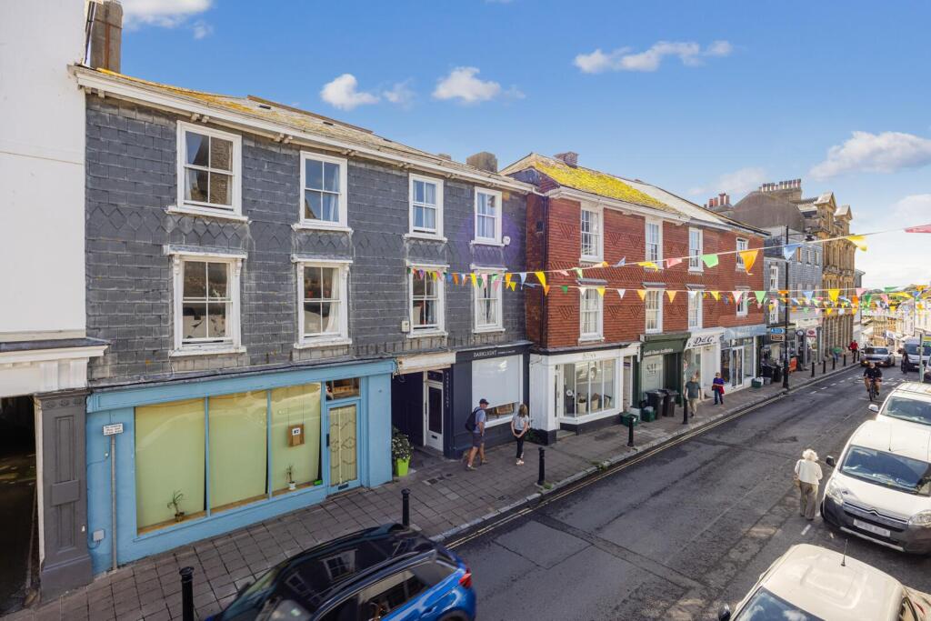 Main image of property: Fore Street, Kingsbridge