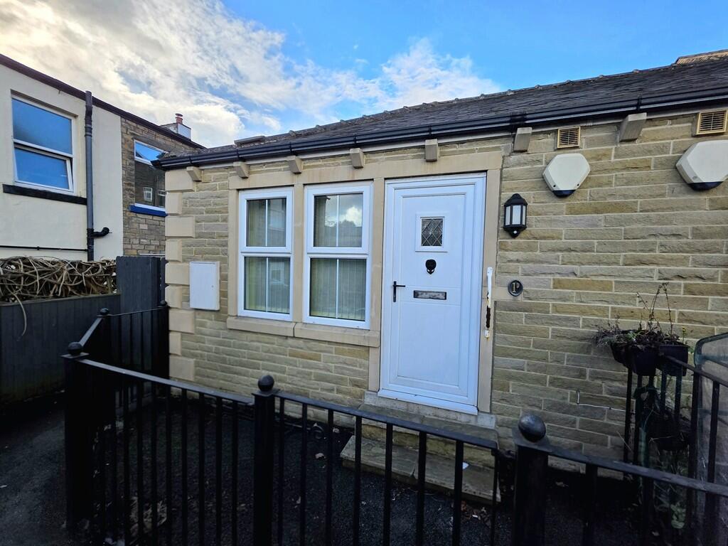 Main image of property: Westgate, Cleckheaton
