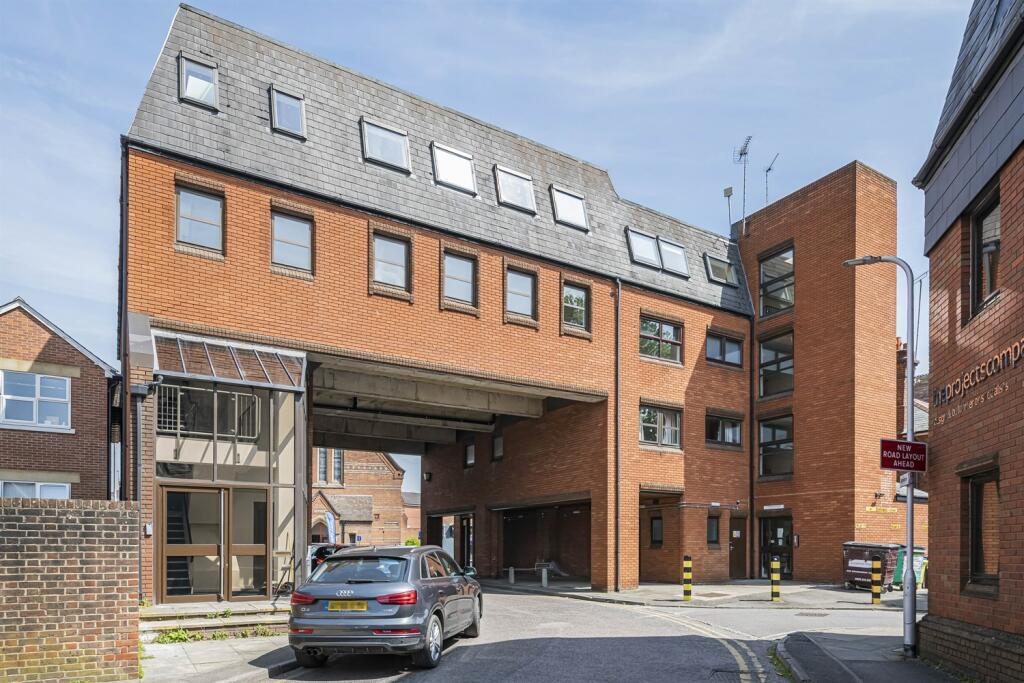 Main image of property: Archway Road, Caversham, Reading