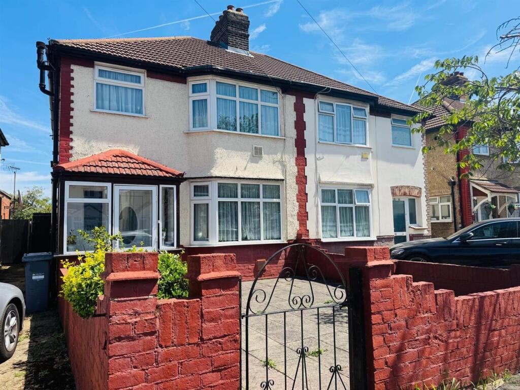 Main image of property: Cardington Square, Hounslow
