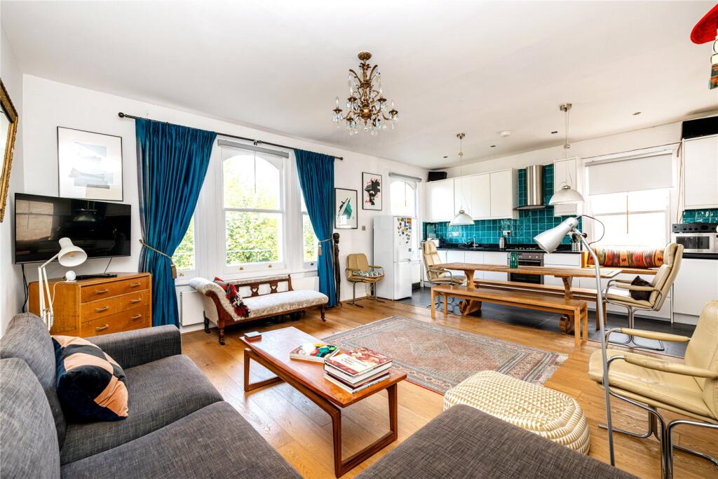 Main image of property: Cambridge Gardens, London, W10