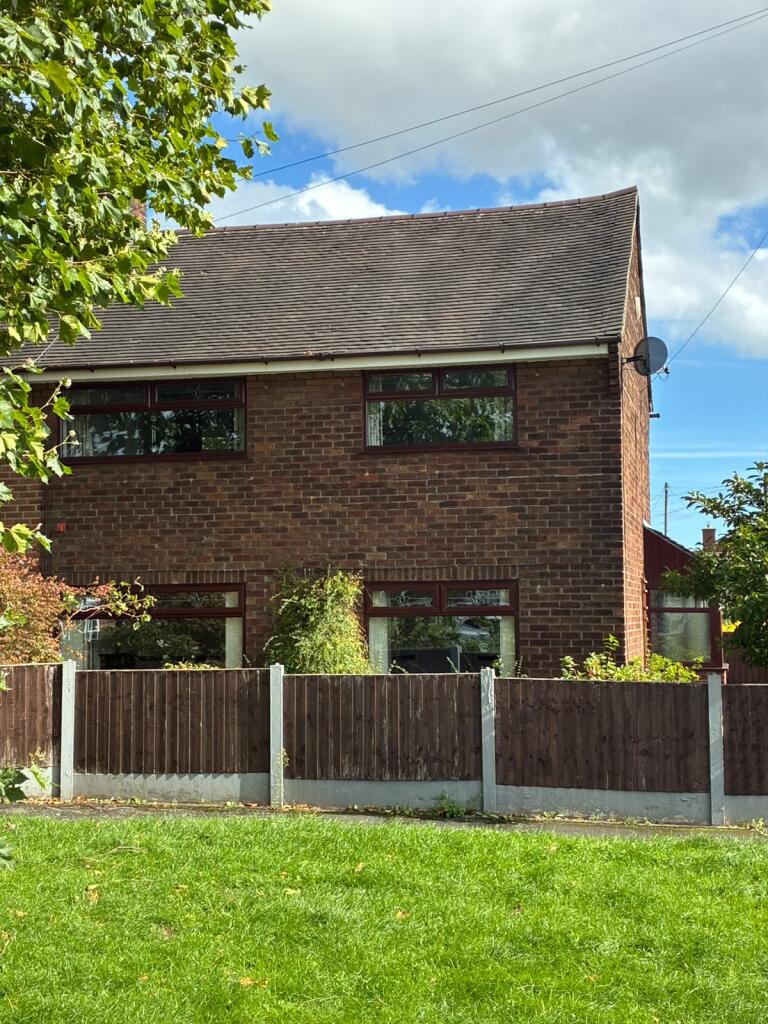 Main image of property: Fitzwalter Road, Woolston, Warrington, WA1