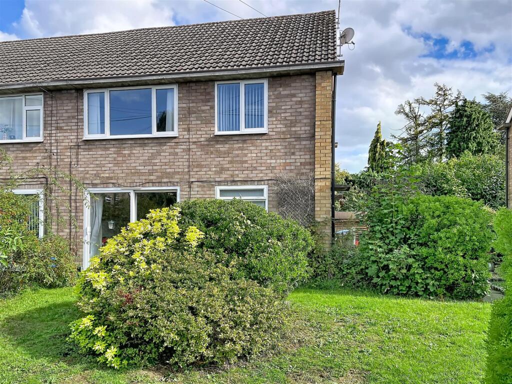 Main image of property: Denton Close, Kenilworth