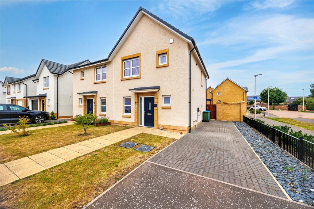 Main image of property: Shiel Hall Circle, Rosewell, Midlothian, EH24