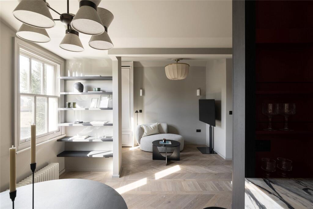 Main image of property: Cambridge Gardens, London, W10