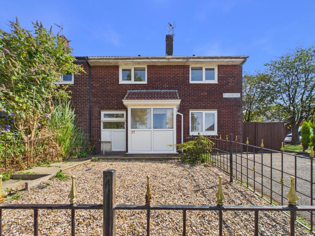 Main image of property: Hillside Crescent, Ashton-under-Lyne, Greater Manchester, OL6
