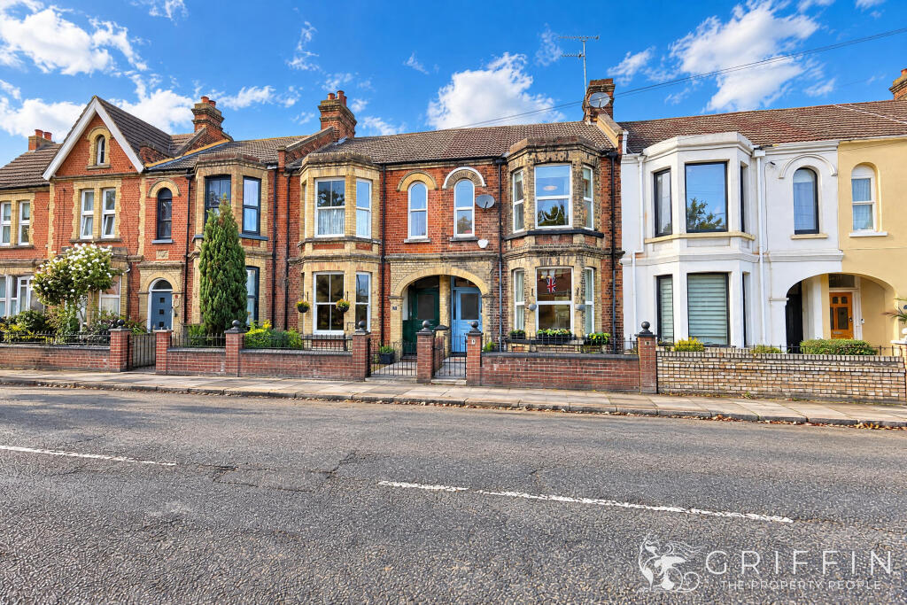 Main image of property: Chadwell Road, Grays, RM17