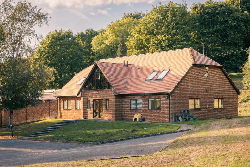 Main image of property: Vantage House, Mid Street, South Nutfield, RH1 4JY