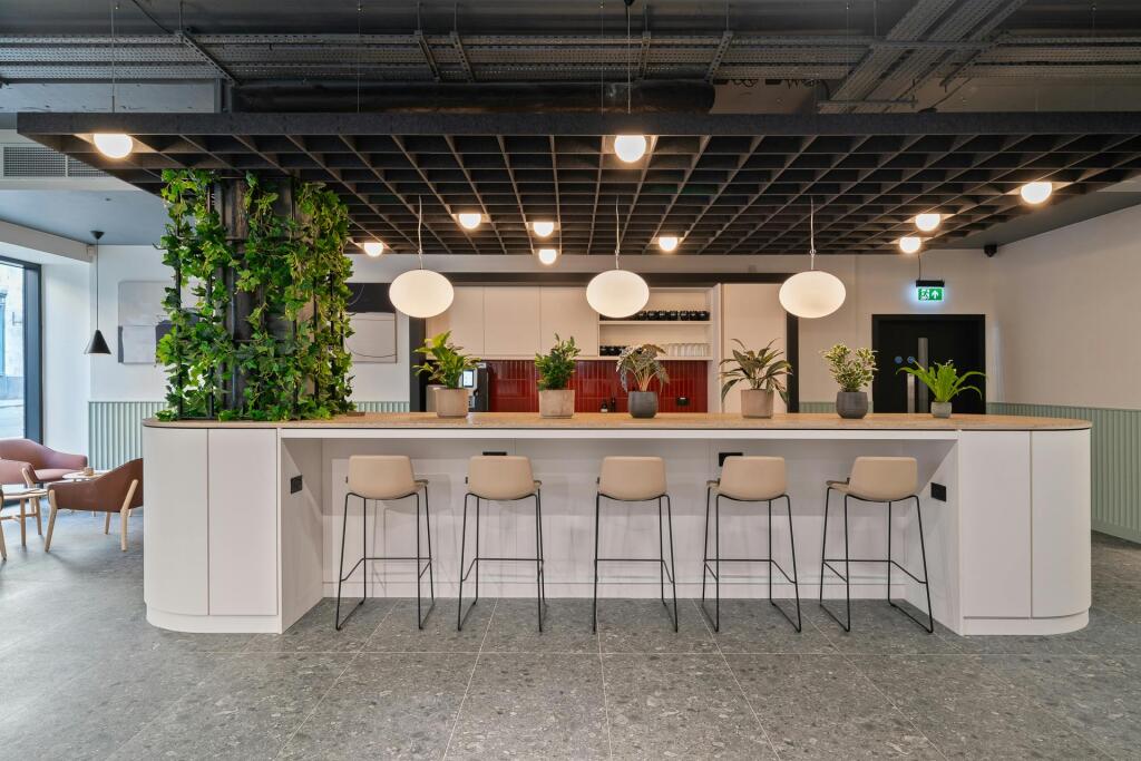 Reception Brealout
