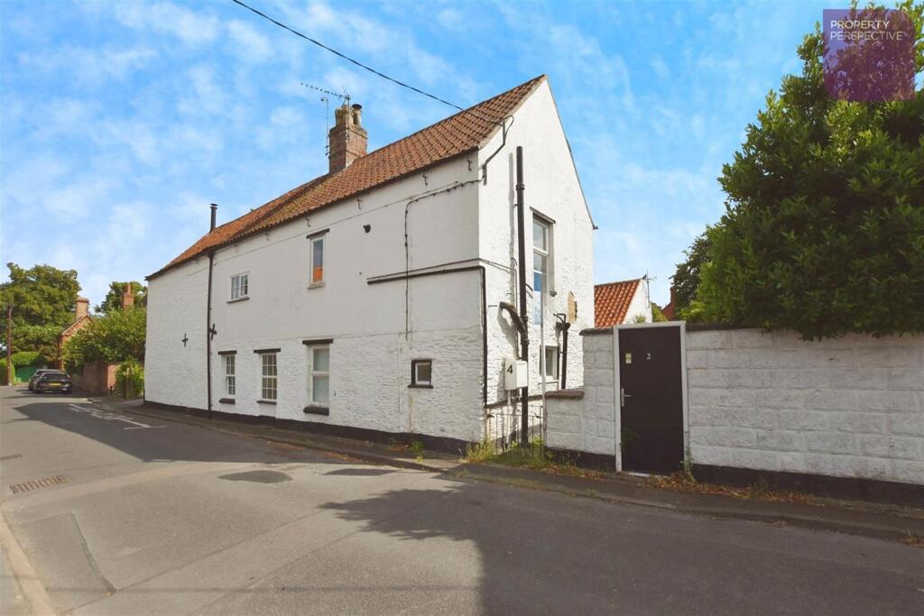 Main image of property: Holme Lane, NG34