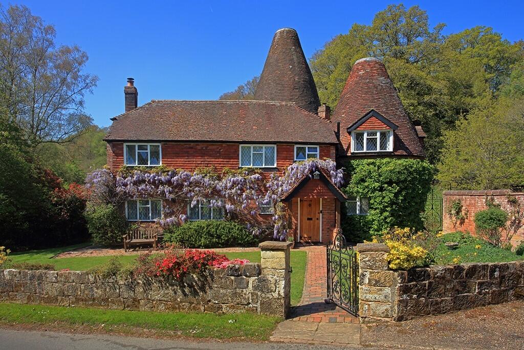 Main image of property: Tea Garden Lane, Tunbridge Wells