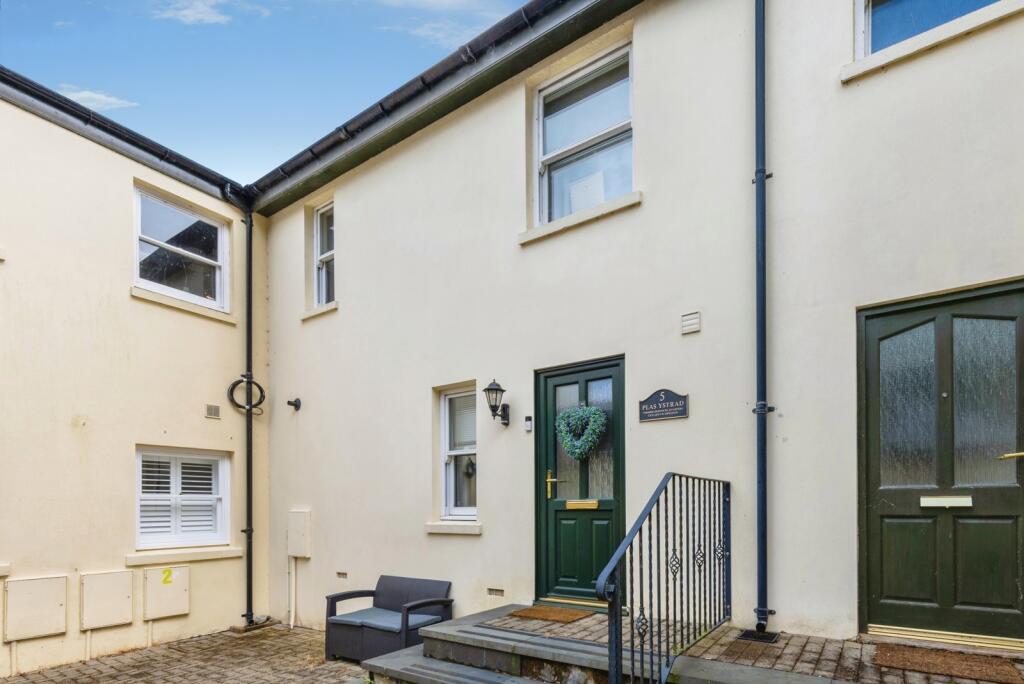 Main image of property: Plas Ystrad, Johnstown