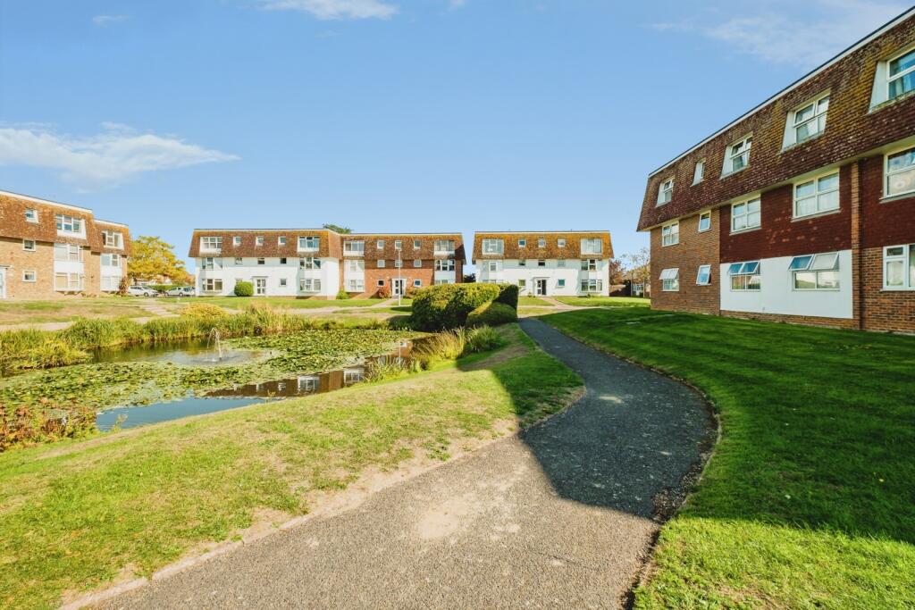 Main image of property: Westlake Gardens, Worthing, West Sussex, BN13