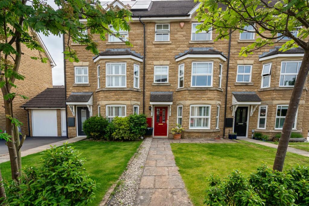 Main image of property: Redwald Drive, Guiseley, Leeds