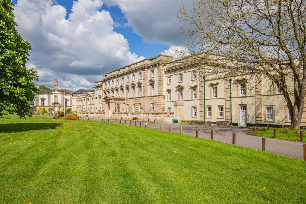 Main image of property: Bath Road, Brislington