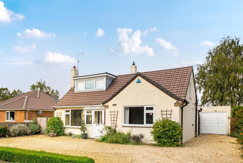 Main image of property: Littleworth, Pewsey