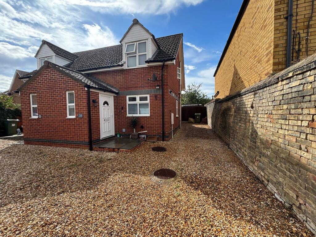 Main image of property: Hitchin Street, Biggleswade, SG18