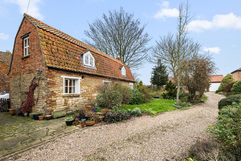Main image of property: Sleaford Road , Folkingham