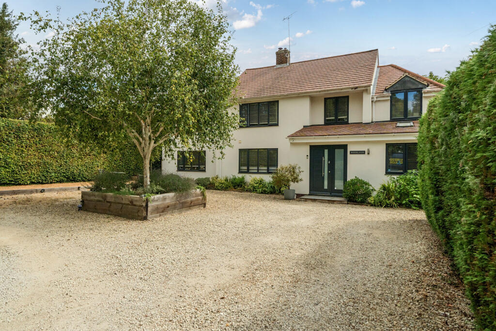 Main image of property: Elvendon Road, Goring On Thames, Oxfordshire, RG8