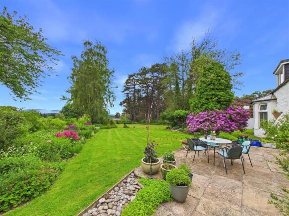 Garden &amp; Grounds
