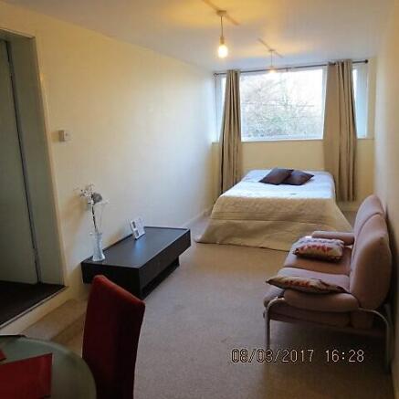 Upstairs HMO Room A of 4