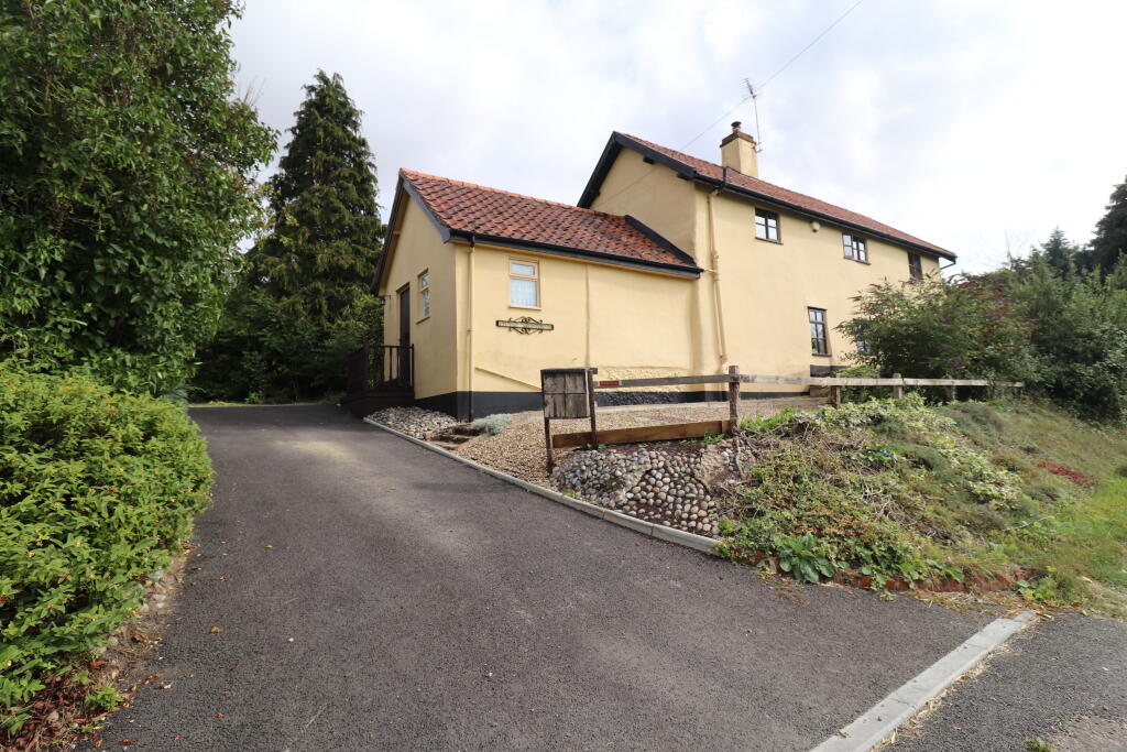 Main image of property: ASLACTON 