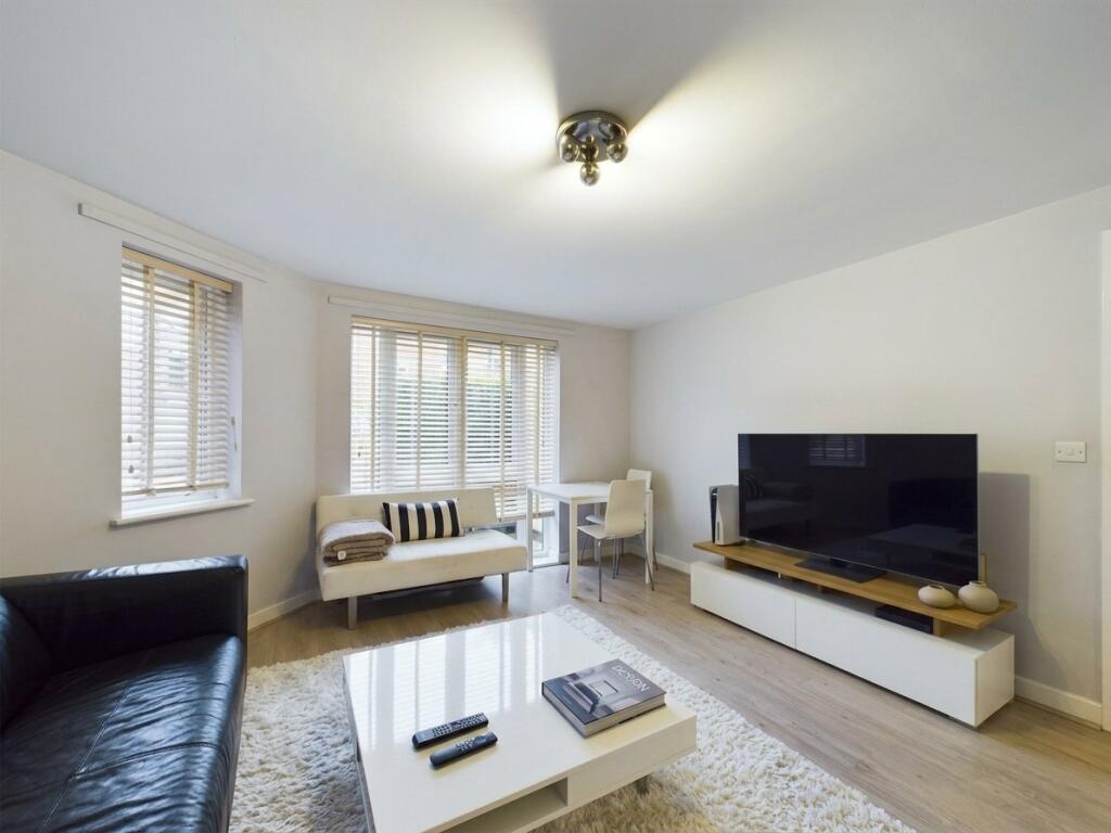 Main image of property: Park View, Grenfell Road, Maidenhead, Berkshire, SL6
