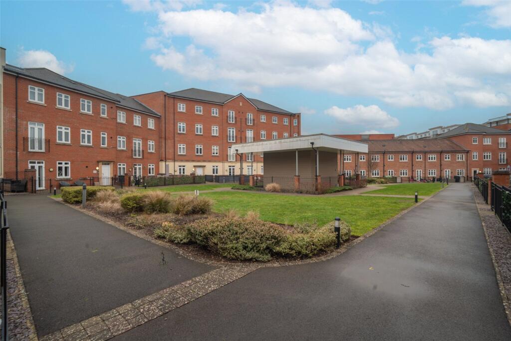 Main image of property: Abbotsbury Court, 58 Rumbush Lane, Dickens Heath, West Midlands, B90