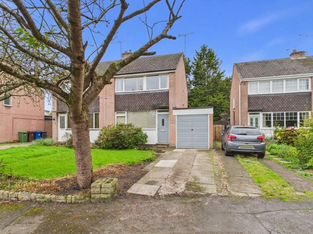 Main image of property: Brook Drive, Tyldesley, M29