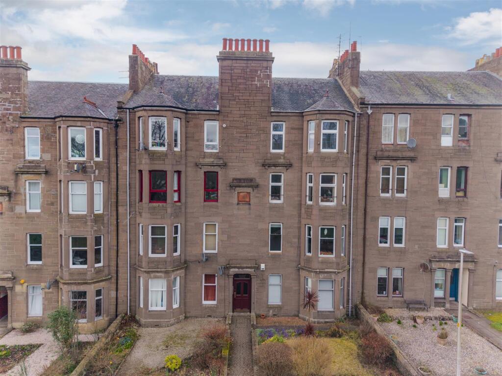 Main image of property: Baxter Park Terrace, Dundee