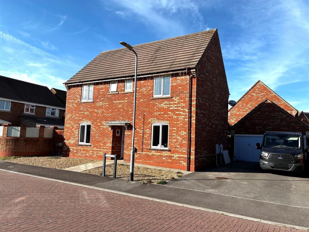 Main image of property: Gielgud Close, Burnham-On-Sea