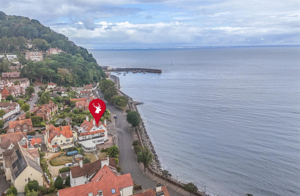 Main image of property: The Promenade, Esplanade, Minehead
