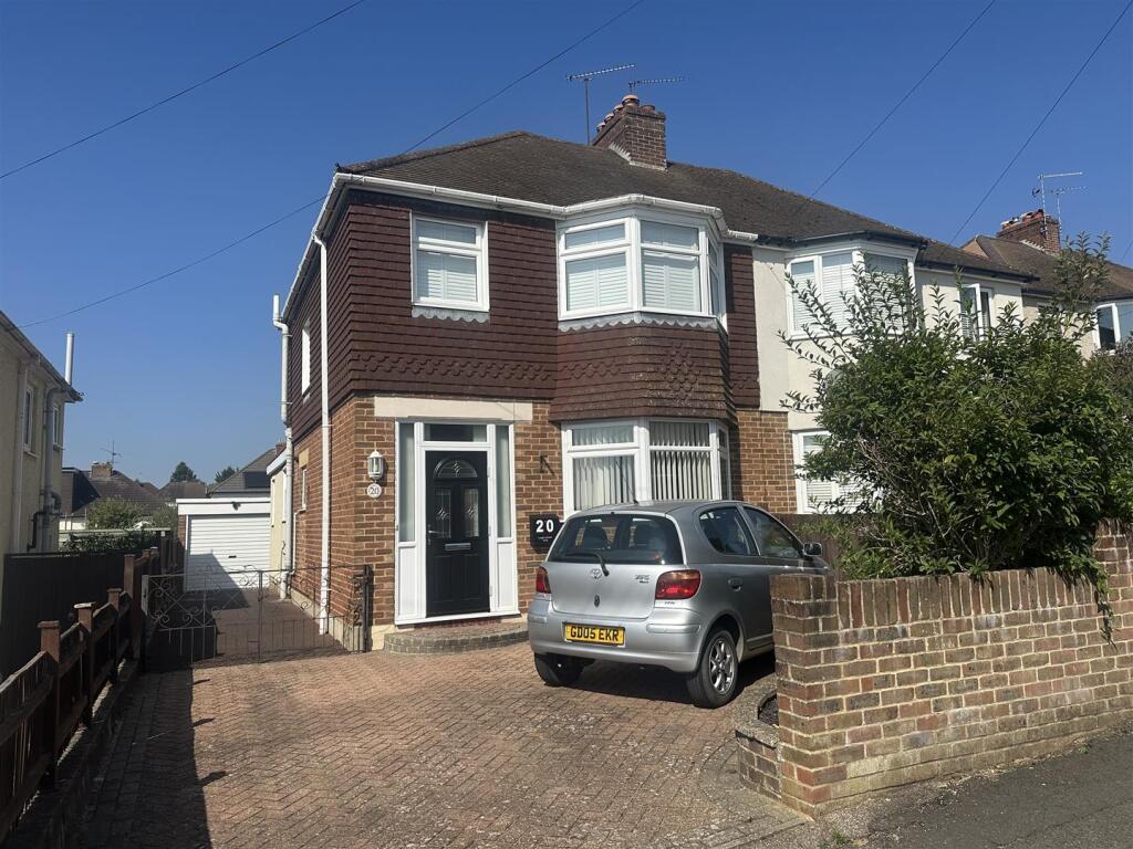 Main image of property: Chamberlain Avenue, Barming, Maidstone