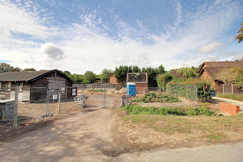Main image of property: Zenas, Reading Road, Hook, Hampshire