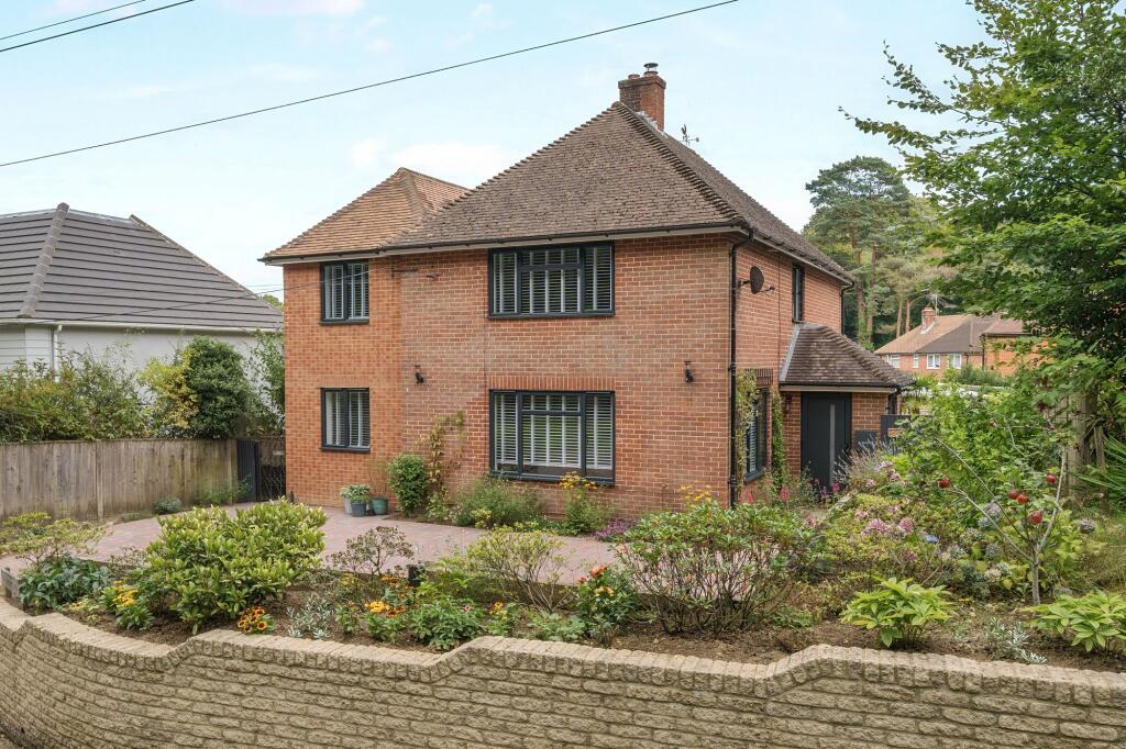 Main image of property: Hammer Lane, Haslemere, GU27